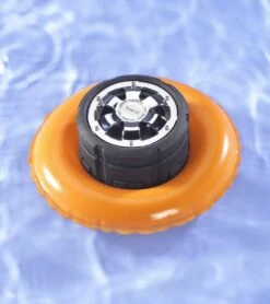 UwaterX3 Action Speaker 7 UwaterX3 Action Speaker -Swimming Equipment 5670195527848 black 2a