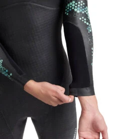 Arena Women's Storm Wetsuit -Swimming Equipment 7529996320936 coralblueblack 4a