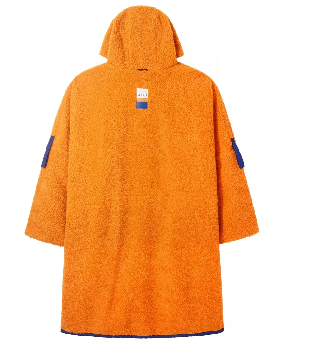 Selkie Recycled Parka Change Robe 6 Selkie Recycled Parka Change Robe - Image 4